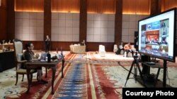 Pertemuan tingkat Menteri Luar Negeri ASEAN dan Dewan Koordinasi ASEAN (ACC) melalui konferensi video pada 9 April (Courtesy: Kemlu RI).
