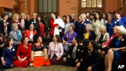 နယူးဇီလန် အမျိုးသမီးလွှတ်တော်အမတ်များ။ (စက်တင်ဘာ ၁၉၊ ၂၀၁၈)