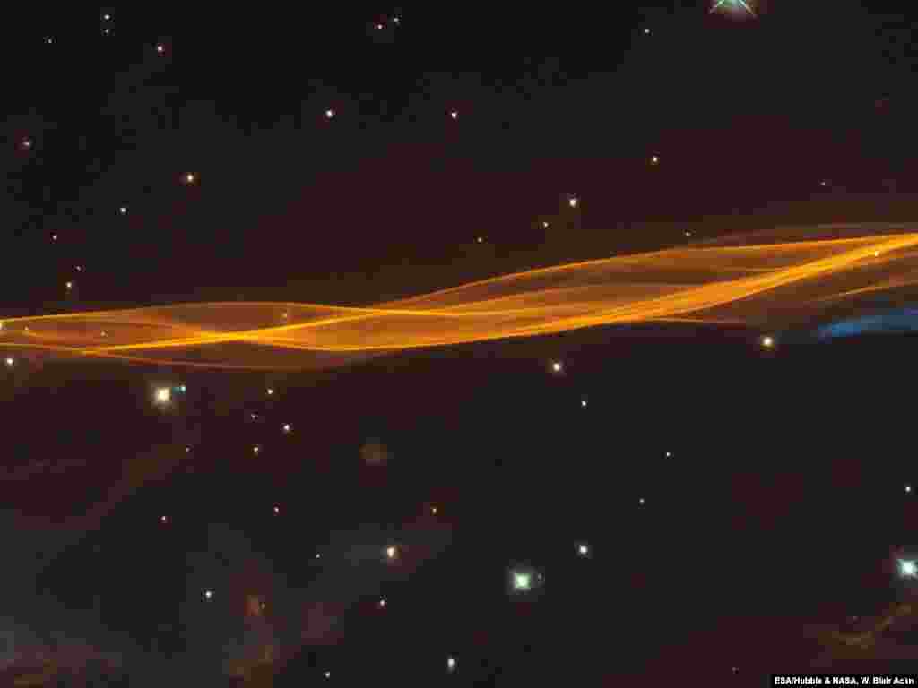 El nombre del remanente de supernova proviene de su posici&#243;n en la constelaci&#243;n norte&#241;a de Cygnus (El cisne), donde cubre un &#225;rea 36 veces mayor que la luna llena. [Foto: Cortes&#237;a NASA].