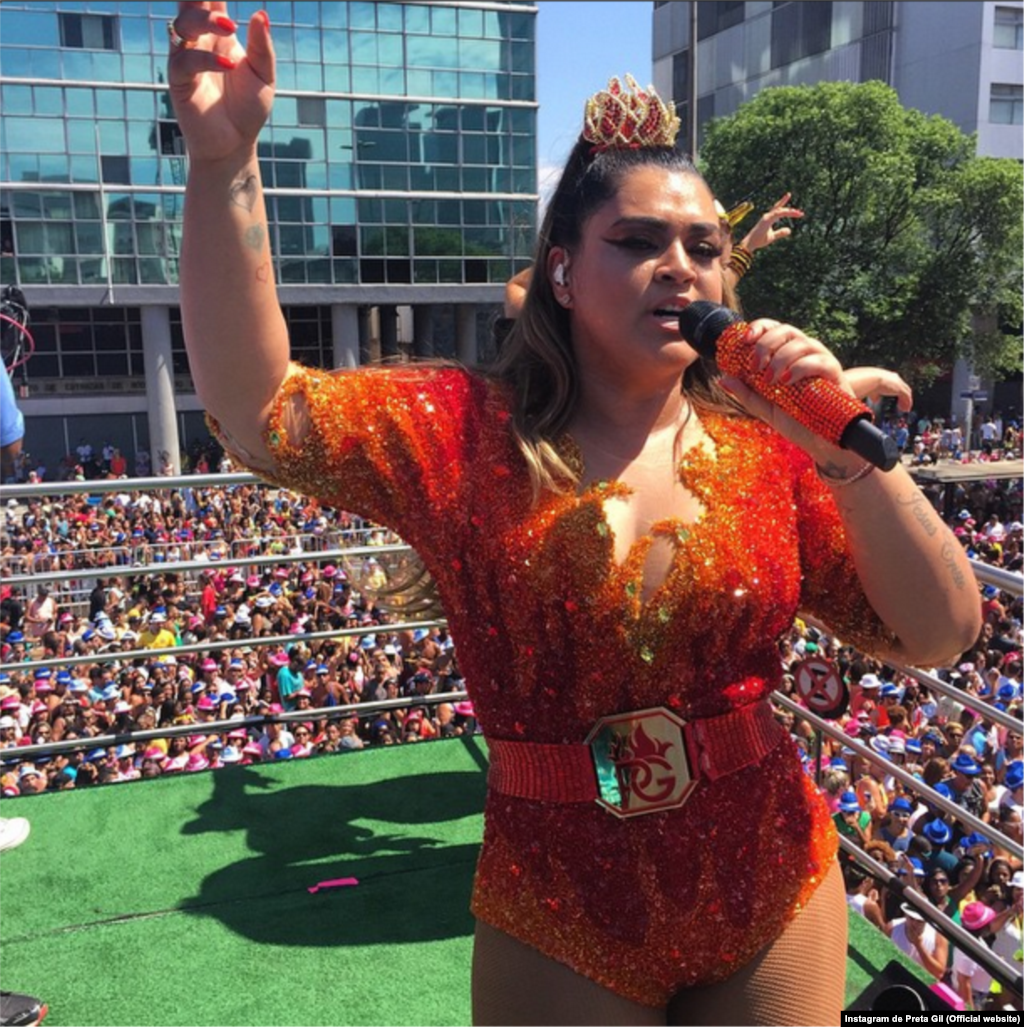 Preta Gil cantou em mais uma edição da sua festa "Bloco da Preta", que reuniu mais de 500 mil pessoas no Rio de Janeiro. 