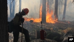 Firefighters Battle Massive California Wildfire 