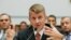 Erik Prince, người trước đây đã điều hành tập đoàn Frontier Services, một công ty an ninh và hàng không. Tập đoàn này bị Mỹ chế tài vì đã đào tạo phi công quân sự Trung Quốc. 
