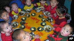 WFP의 식량 지원을 받는 북한 평안북도 염주의 한 보육원. (자료사진)