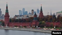 Suasana Kremlin, Kementrian Luar Negeri dan kota Moskow, Rusia (Foto: dok). Moskow memperingatkan Washington untuk tidak mempublikasikan daftar para pejabat Rusia diduga melakukan pelanggaran HAM.