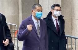 黎智英2020年12月31日在香港终审法院外。