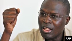 File – Khalifa Sall, former representative of Senegal’s main opposition “Benno Siggil Senegaal" addresses a press conference in Dakar, March 19, 2009