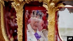 گزارش تصویری: مراسم تاجگذاری چارلز سوم و همسرش کامیلا به عنوان شاه و ملکه بریتانیا