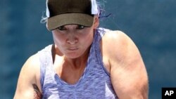 Petenis AS Bethanie Mattek-Sands memenangkan pertandingan babak pertama nomor tunggal Turnamen Malaysia Terbuka, Selasa (26/2)/