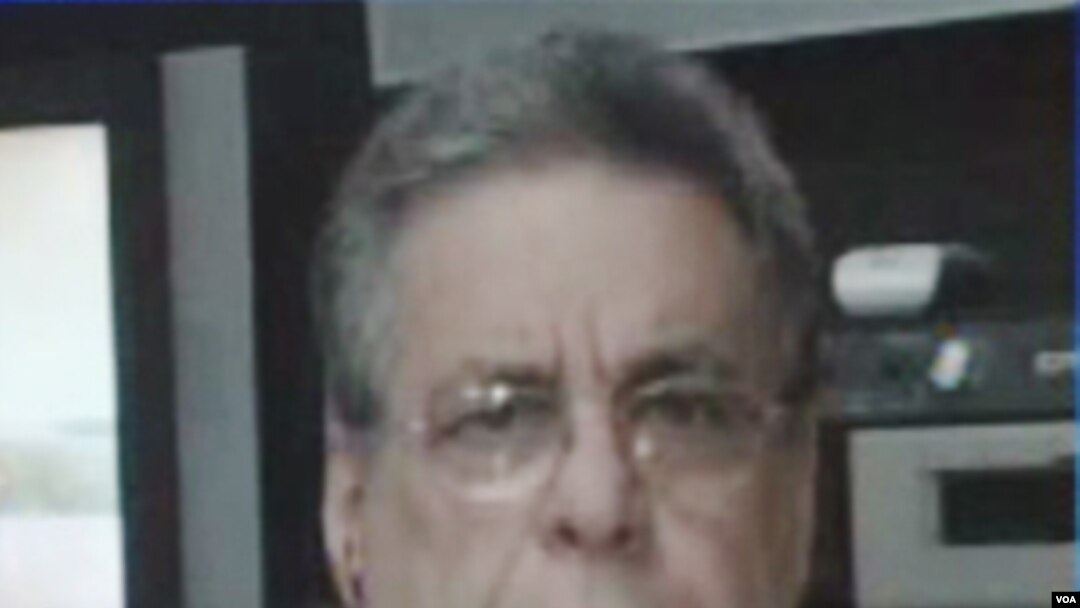 Alberto Federico Ravell, director de noticias de Globovisión, dijo a VOA que temen la cadena sea claururada por el gobierno de Chávez.
