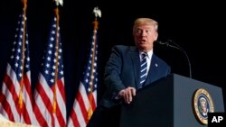 Presiden Amerika Serikat Donald Trump saat memberikan sambutan pada acara National Prayer Breakfast, 8 Februari 2018, di Washington, D.C. 