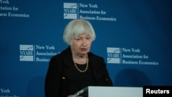 La secretaria del Tesoro de EEUU, Janet Yellen habla sobre el legado económico de la administración Biden en un evento en Nueva York, el 15 de enero de 2025.