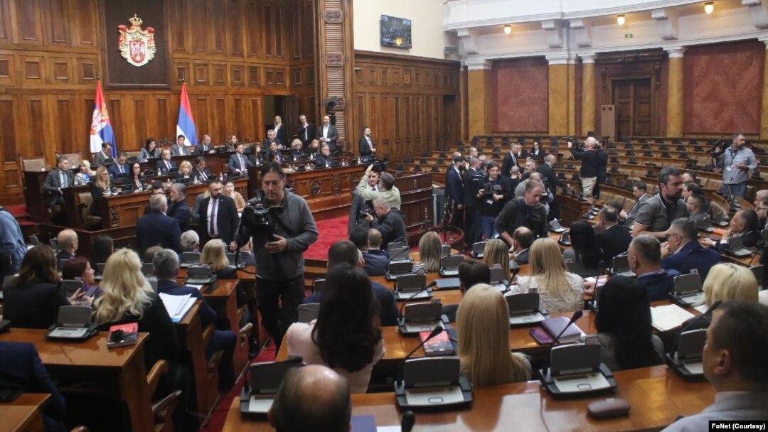 Nastavak sednice Skupštine Srbije na kojoj ne učestvuju poslanici opozicije (foto: FoNet)
