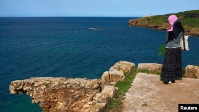 Bridgette Wilson yalangoch