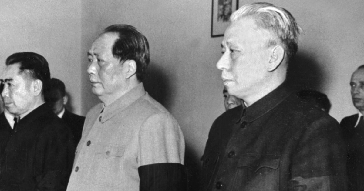 回首文革(3)：极左派刘少奇