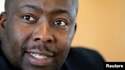 UMnu.Saviour Kasukuwere.