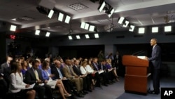 El presidente Obama ofreció una conferencia de prensa en el Pentágono luego de asistir a una reunión de su Consejo Nacional de Seguridad.