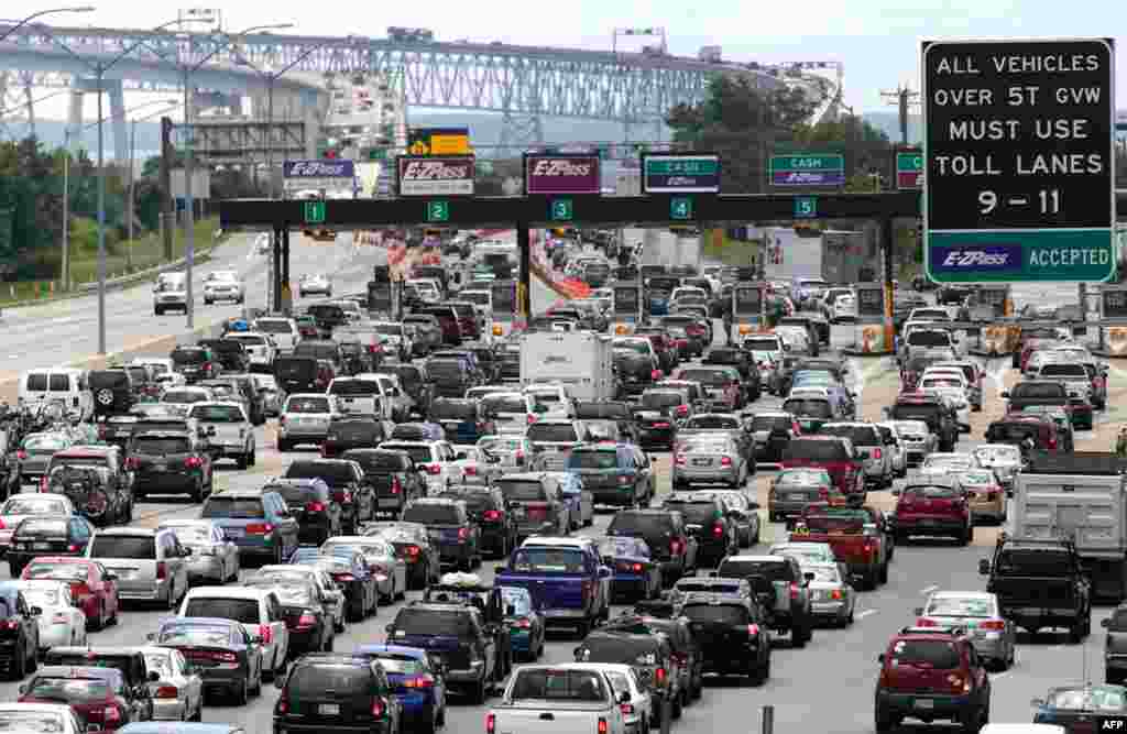 Heavy traffic during the Fourth of July weekend backs up the Chesapeake Bay Bridge in Maryland, the main route from Washington, DC to beaches along the Delmarva Peninsula. 