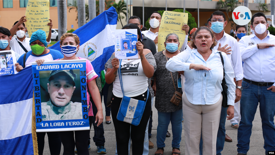 Una manifestación de familiares de presos politicos en Managua el 14 de septiembre de 2020. Foto de Houston Castillo, VOA.