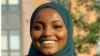 Nadia Mohamed, que se muestra aquí en una foto de su página de campaña electoral en Facebook, se convirtió en la primera somalí-estadounidense en ser elegida alcaldesa cuando ganó su carrera en St. Louis Park, Minnesota, el 7 de noviembre de 2023.