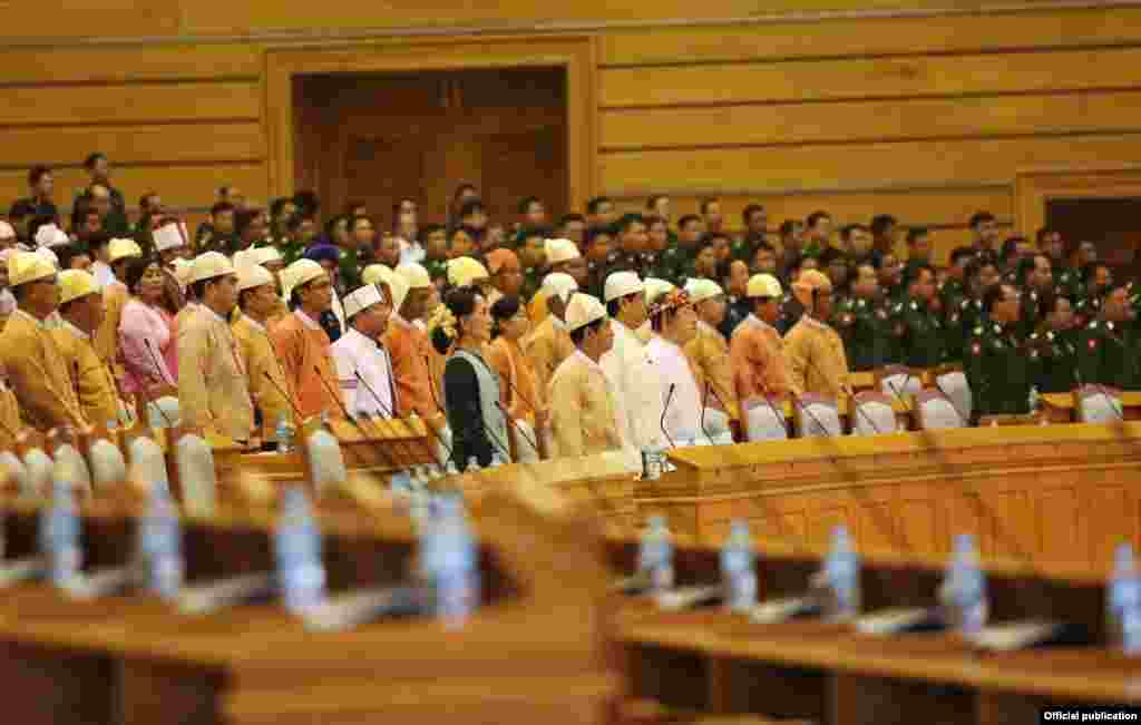 (ဓါတ်ပုံ-NLD Chairperson)