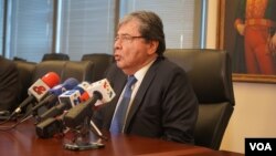 El canciller colombiano Carlos Holmes Trujillo aseguró que su gobierno “actuará con el peso legítimo de la ley contra venezolanos violentos que infiltren la protesta social pacífica”.