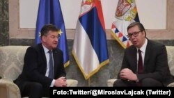 Miroslav Lajčak, specijalni izaslanik Evropske unije za dijalog Beograda i Prištine, i izabranim predsednik Srbije Aleksandar Vučić (Foto: Foto:Twitter/@MiroslavLajcak)