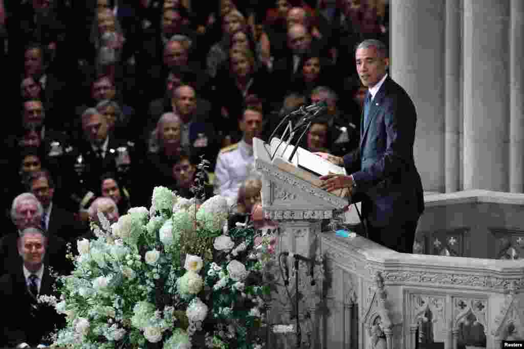 Former U.S. president Barack Obama speaks at a memorial service for the late Senator John McCain, at National Cathedral in Washington, Sept. 1, 2018.