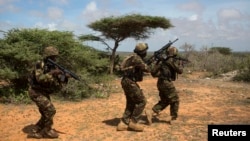 Wanajeshi wa Kenya, katika harakati za kupambana na kundi la Al-Shabab