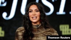 Kim Kardashian assiste à un panel pour le documentaire "Kim Kardashian West: The Justice Project" à Pasadena aux Etats-Unis.