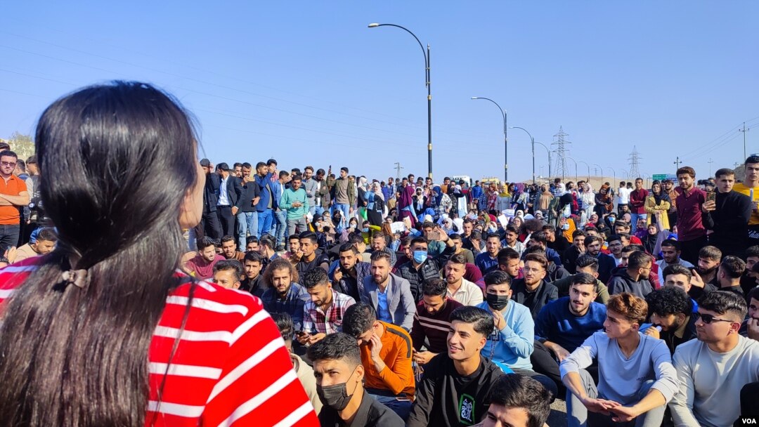 خۆپیشاندانی خوێندکارانی زانکۆ