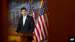 Paul Ryan sostuvo varias reuniones con las facciones conservadoras de su partido, que ahora parecen apoyarlo en su intención de convertirse en presidente de la Cámara de Representantes.