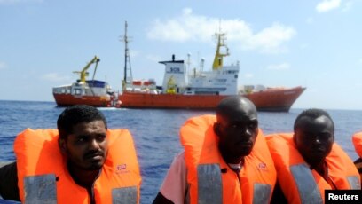 Video: Mediterranean mission - Civil sea rescue of refugees - InfoMigrants