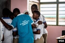 In the soft skills curriculum that has been adopted by all secondary schools in Rwanda, students engage in lively, classroom interactions. (Photo: Chika Oduah for VOA)