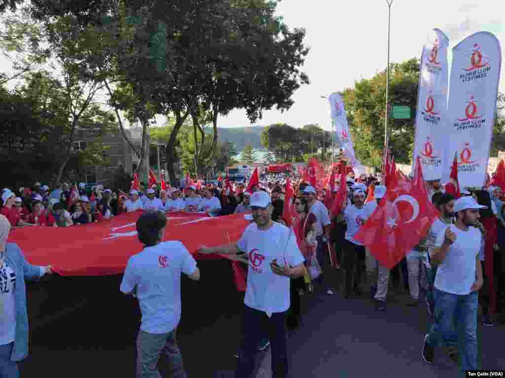 15 İyul Demokratiya və Milli Birlik Yürüşü