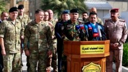 伊拉克内政部媒体事务主任马安等官员在巴格达“绿区”举行记者会。(2021年12月9日)