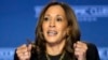 La candidata presidencial demócrata, la vicepresidenta Kamala Harris, se dirige al Club Económico de Pittsburgh en el campus de la Universidad Carnegie Mellon en Pittsburgh, Pensilvania, el 25 de septiembre de 2024.