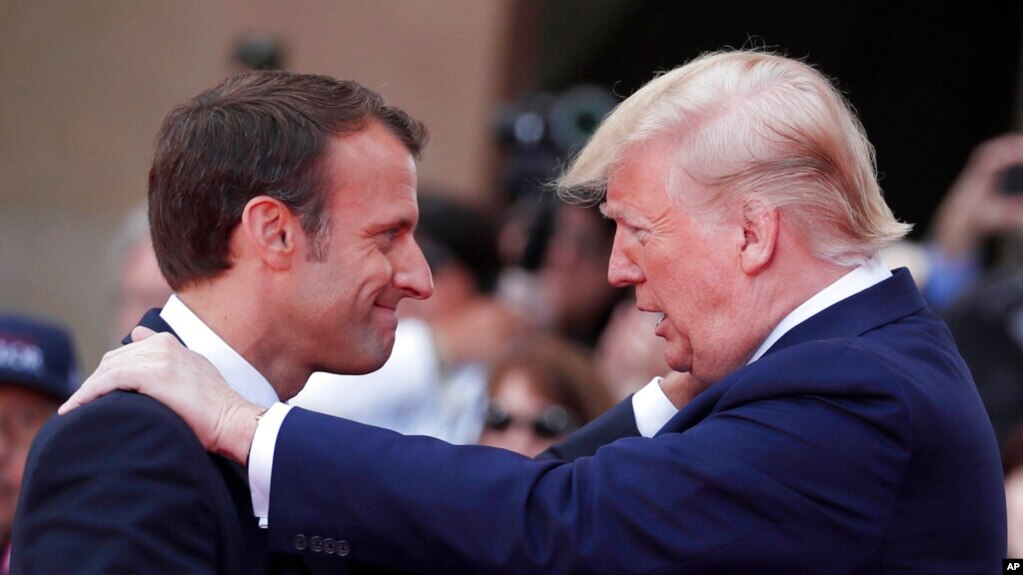 Tá»•ng thá»‘ng PhÃ¡p Emmanuel Macron (trÃ¡i) vÃ  Tá»•ng thá»‘ng Má»¹ Donald Trump (pháº£i).