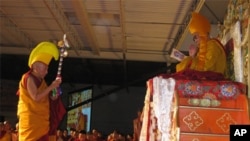 Ven Samdhong Rinpoche making offerings during the long life Ceremony for His Holiness the Dalai Lama held in Toronto,Canada, on October 24th, 2010.