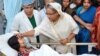 방글라데시 총리, 건물 붕괴 사고 현장 방문