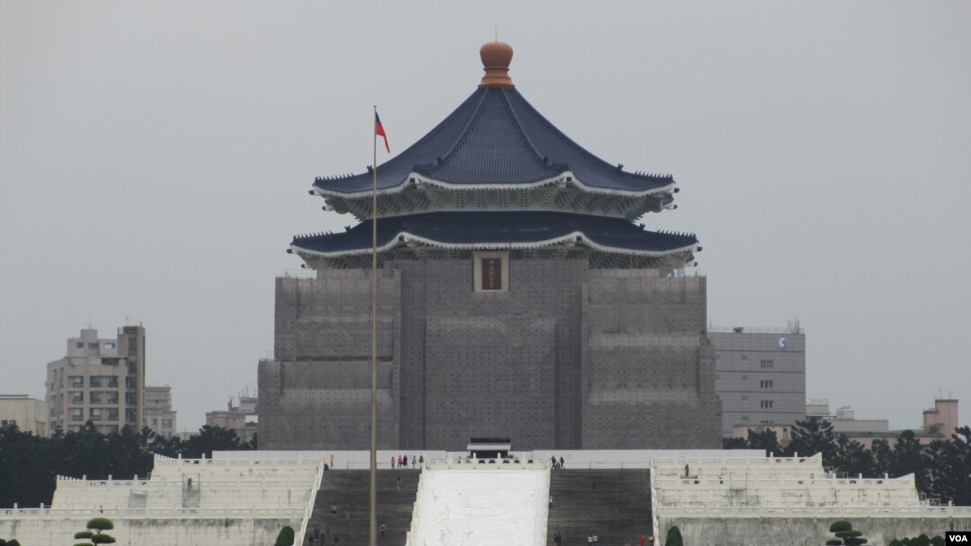 位於台北市中心的中正紀念堂(美國之音張永泰攝)