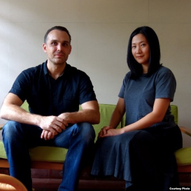 Daliana Suryawinata dan Florian Heinzelmann, bangga Microlibrary Warak Kayu jadi finalis Architizer A+ Awards 2020. (Courtesy: Pribadi.)