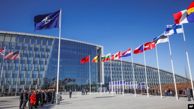 지난해 4월 벨기에 브뤼셀 북대서양조약기구(NATO·나토) 본부에서 핀란드 국기 게양식을 거행하고 있다. (자료사진)