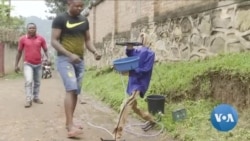 Un bassin sans contact pour faire face à la propagation du virus Ebola en RDC