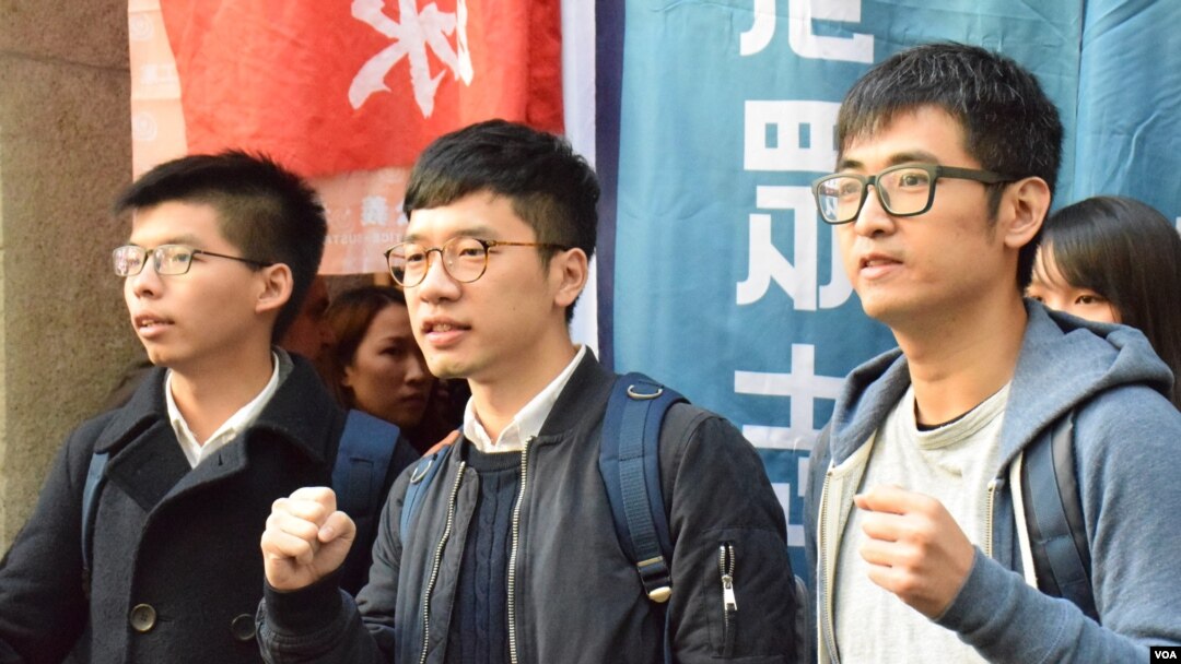 Para pemimpin gerakan mahasiswa 'Gerakan Payung' Hong Kong, dari kanan: Alex Chow, Nathan Law dan Joshua Wong. (Foto: dok).