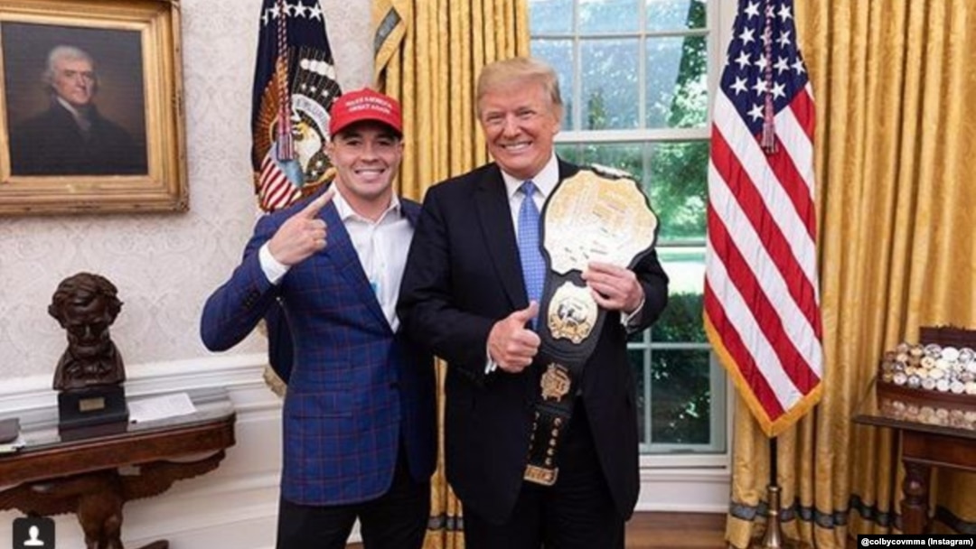 Фото зі сторінки @colbycovmma в Instagram