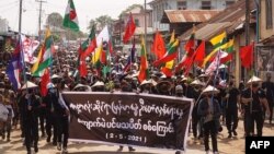 ကမ္ဘာလုံးဆိုင်ရာ မြန်မာ့နွေဦးတော်လှန်ရေးနေ့ ချီတက်ဆန္ဒပြနေတဲ့ ကျောက်မဲ ပင်မသပိတ်စစ်ကြောင်း။ (မေ ၂၊ ၂၀၂၁)