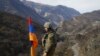 Հայաստանի զինված ուժերի զինվորականը՝ հայ-ադրբեջանական սահմանին