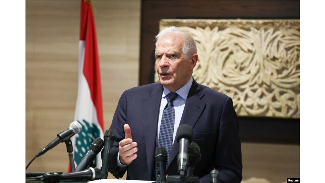 Kepala kebijakan luar negeri Uni Eropa Josep Borrell berbicara dalam konferensi pers setelah bertemu dengan Ketua Parlemen Lebanon Nabih Berri di Beirut, Lebanon, 24 November 2024. (Foto: Reuters)