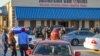 Šerif: Troje ubijeno u pucnjavi u prodavnici oružja u predgrađu Nju Orleansa