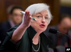 Kepala Federal Reserve Janet Yellen memberi keterangan dalam dengar pendapat mengenai kebijakan moneter dengan Komisi Keuangan di Kongres AS, bulan lalu.